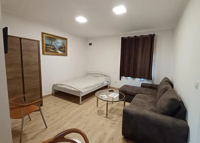 Sunny Haz שיופוק